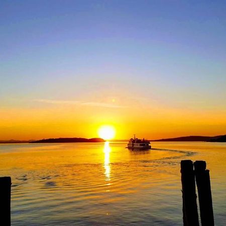 Bellavista La Tua Romantica Vacanza Sul Trasimeno Lejlighed Castiglione del Lago Eksteriør billede